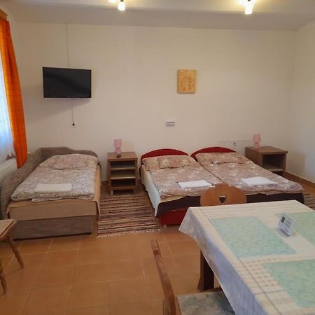 Ferienwohnung Kapolna Vendeghaz Kerkaskapolna Exterior foto
